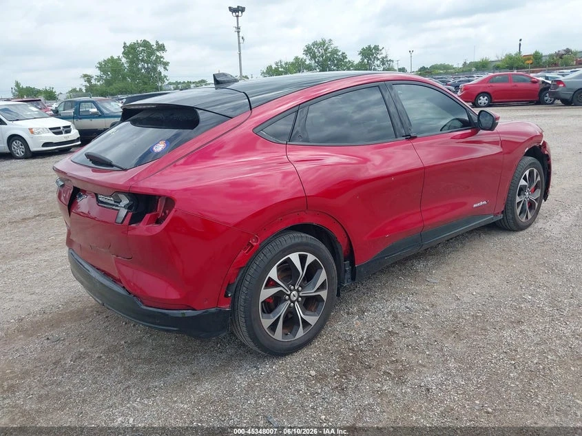 Ford Mustang Mach-E Premium, снимка 4 - Автомобили и джипове - 55469177