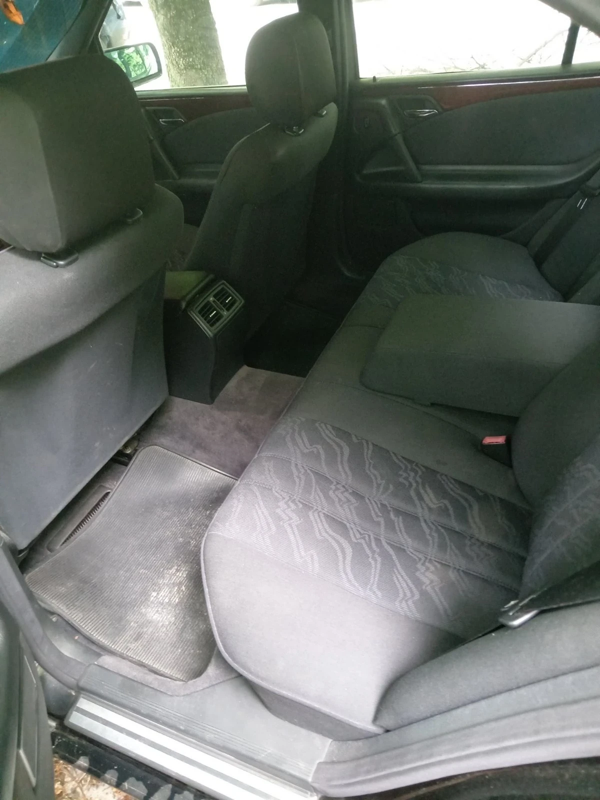 Mercedes-Benz 200 200Е, снимка 5 - Автомобили и джипове - 55715050
