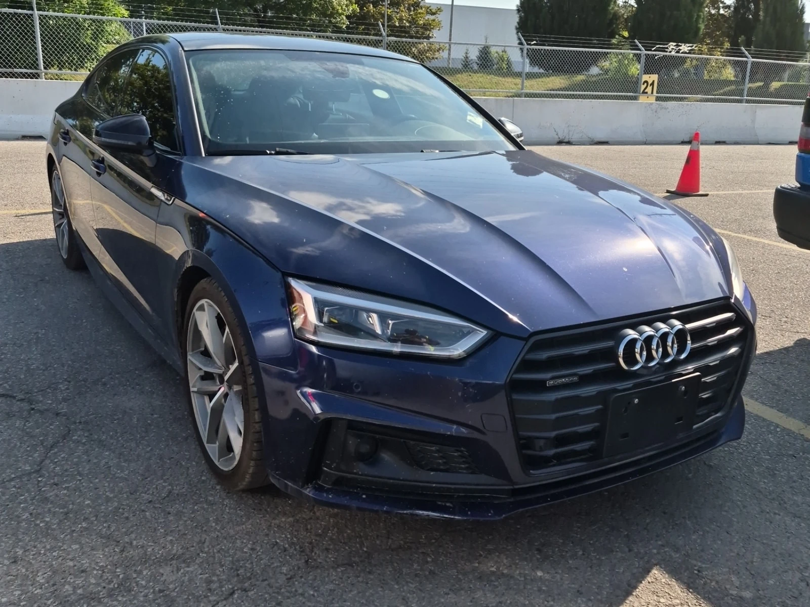 Audi A5 * TECHNIK * CARFAX * ФИНАНСИРАНЕ, снимка 2 - Автомобили и джипове - 55827733