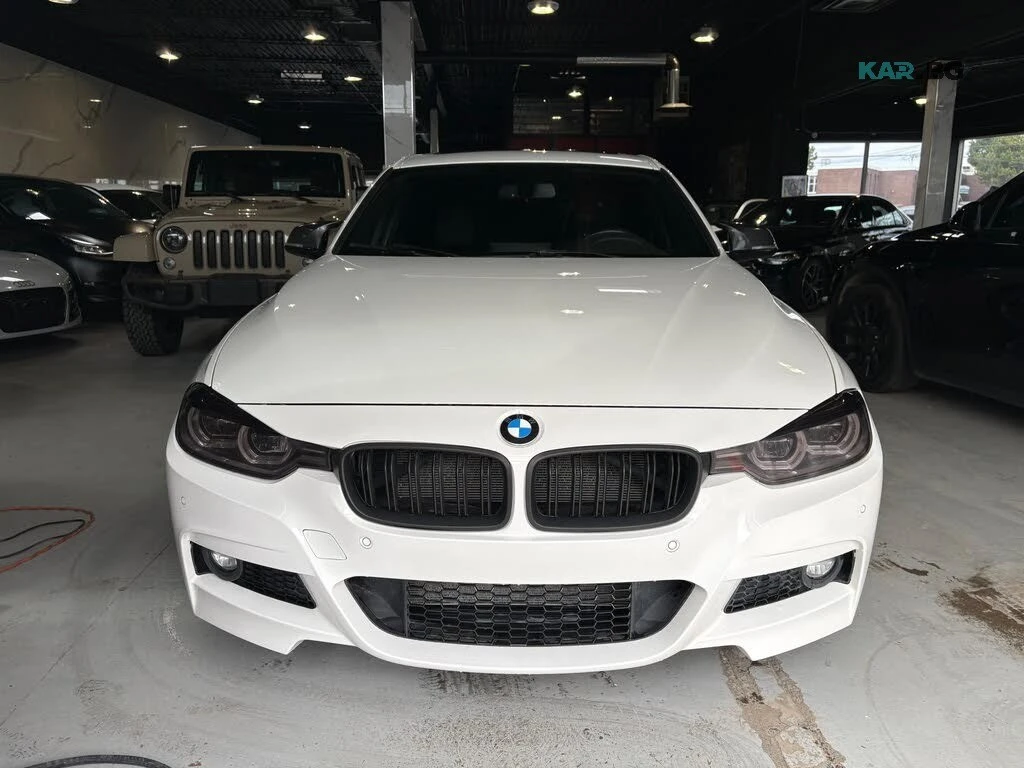 BMW 330 M Pack * AвтоКредит * (ЦЕНА ДО БГ), снимка 3 - Автомобили и джипове - 55972900