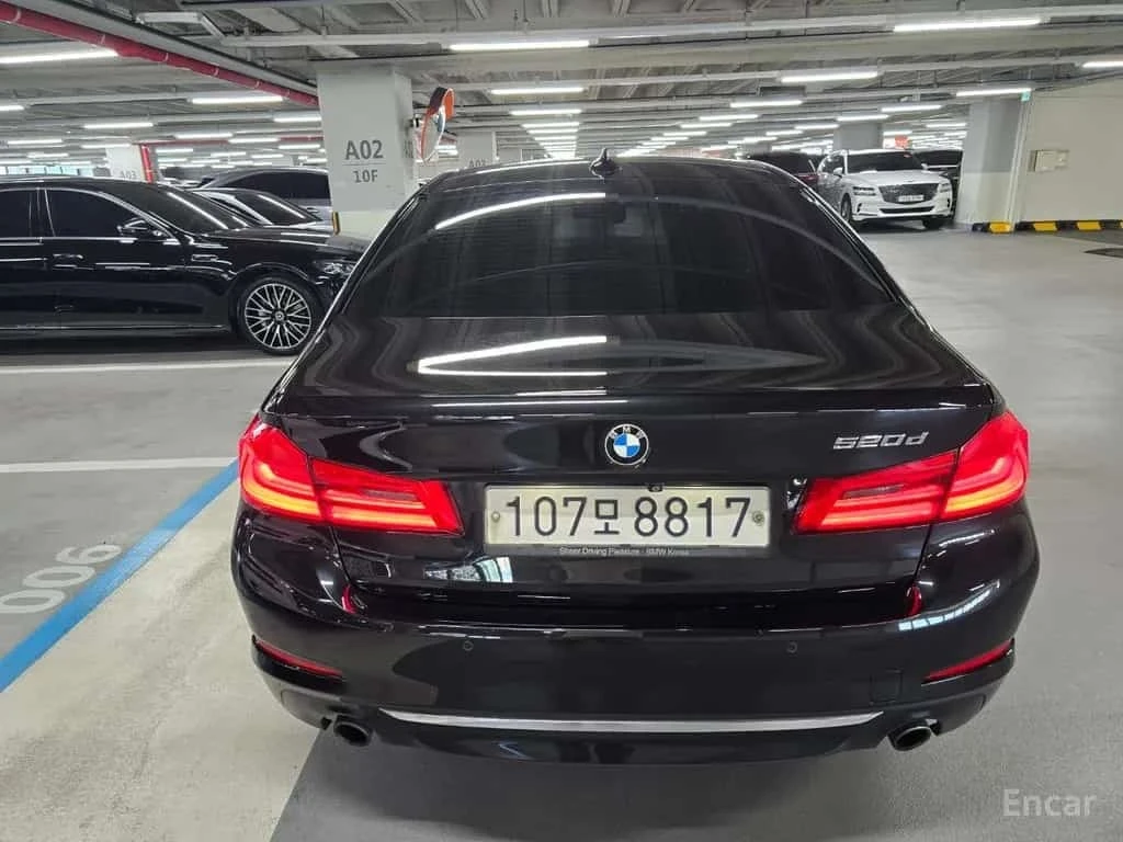 BMW 520 d Luxury Special Edition , снимка 4 - Автомобили и джипове - 56365341