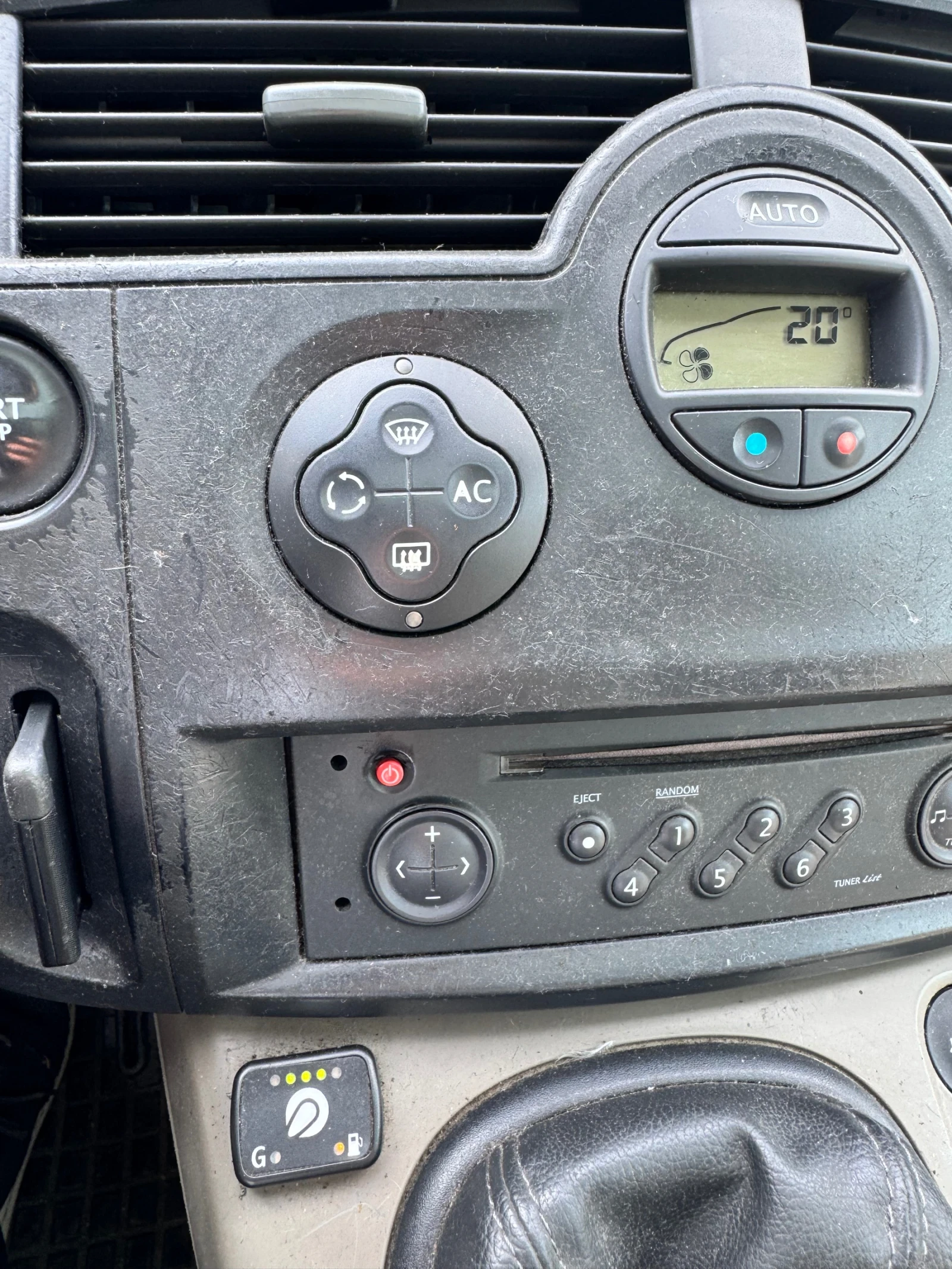 Renault Scenic Scenic II, снимка 11 - Автомобили и джипове - 56713906