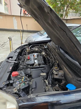 Honda Cr-v 4x4 Facelift (USA model K24A1) 5-степенен Автомат , снимка 13