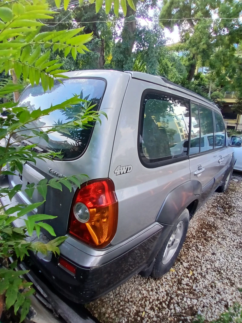 Hyundai Terracan 2.9 CRDI, снимка 5 - Автомобили и джипове - 47315397