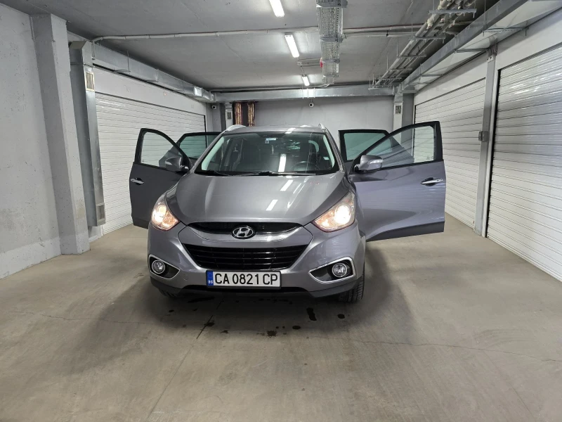 Hyundai IX35, снимка 4 - Автомобили и джипове - 47735186