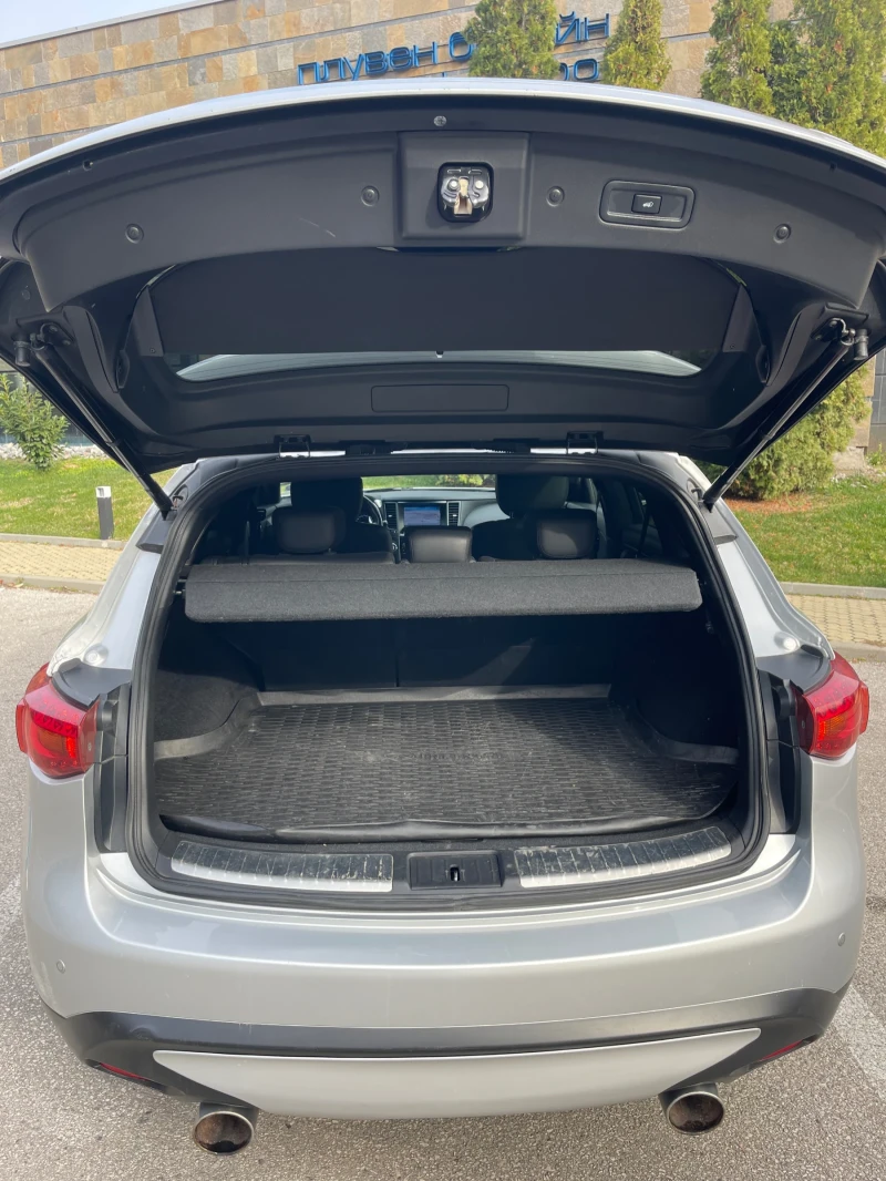 Infiniti QX70, снимка 15 - Автомобили и джипове - 52830774
