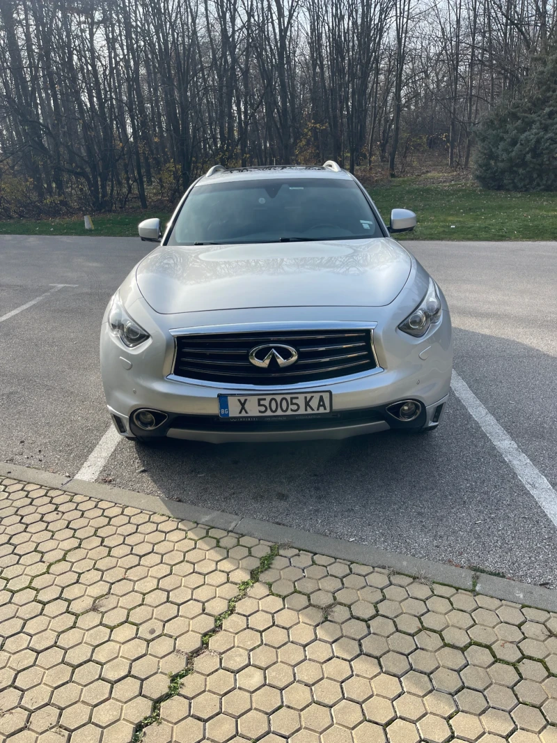 Infiniti QX70, снимка 2 - Автомобили и джипове - 52830774