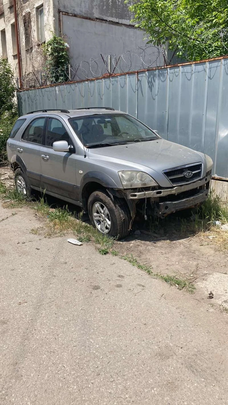 Kia Sorento 2.5d, снимка 6 - Автомобили и джипове - 37161579