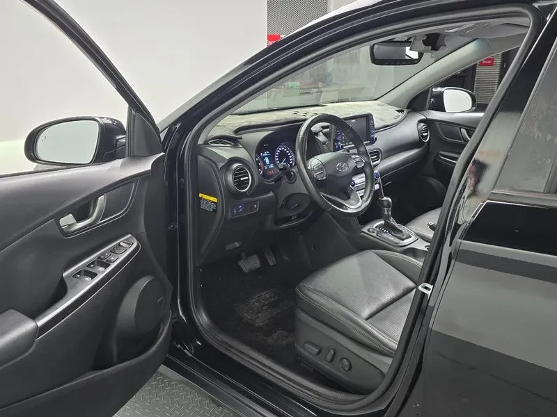 Hyundai Kona 1.6 Turbo 2Wd Premium, снимка 10 - Автомобили и джипове - 55749004