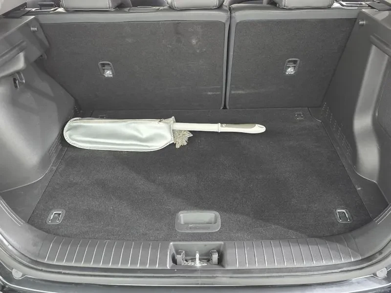 Hyundai Kona 1.6 Turbo 2Wd Premium, снимка 15 - Автомобили и джипове - 55749004