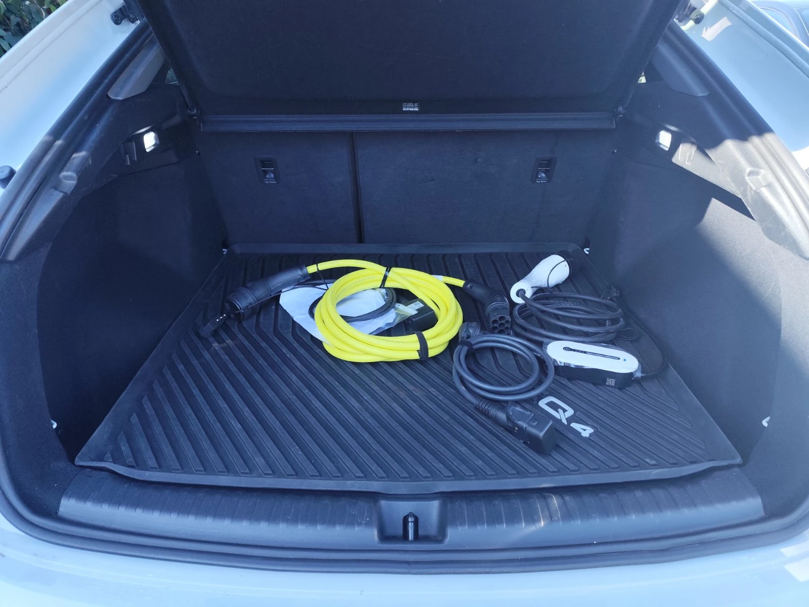 Audi Q4 Sportback e-tron40, 204 . | Mobile.bg   6