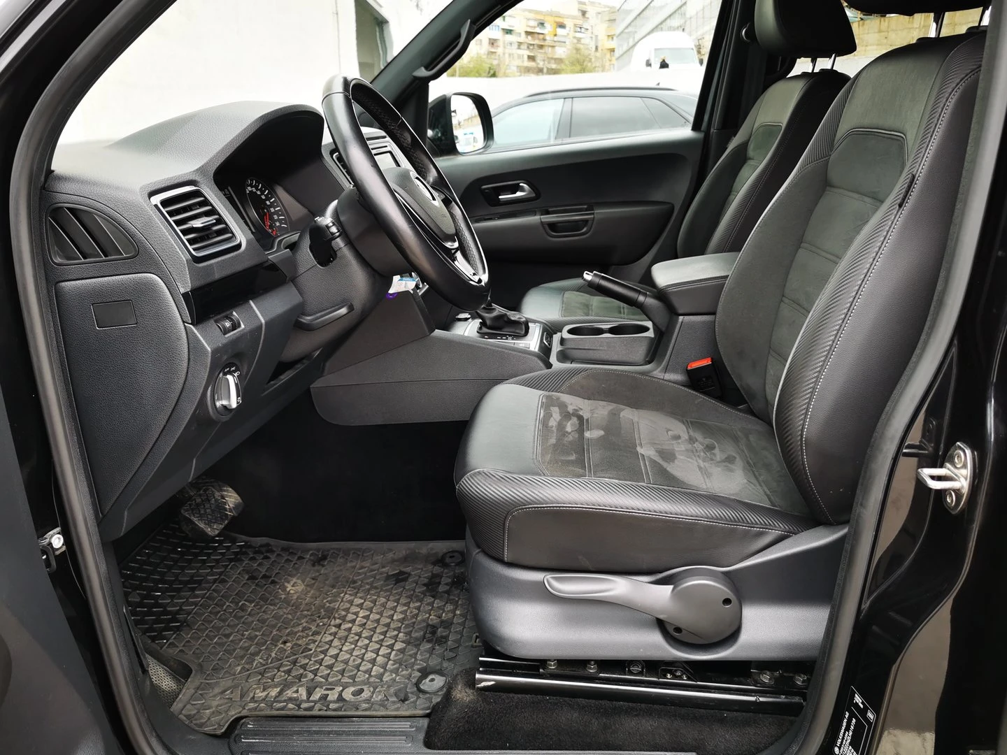 VW Amarok DC Highline V6 TDI BMT 4MOTION - изображение 5