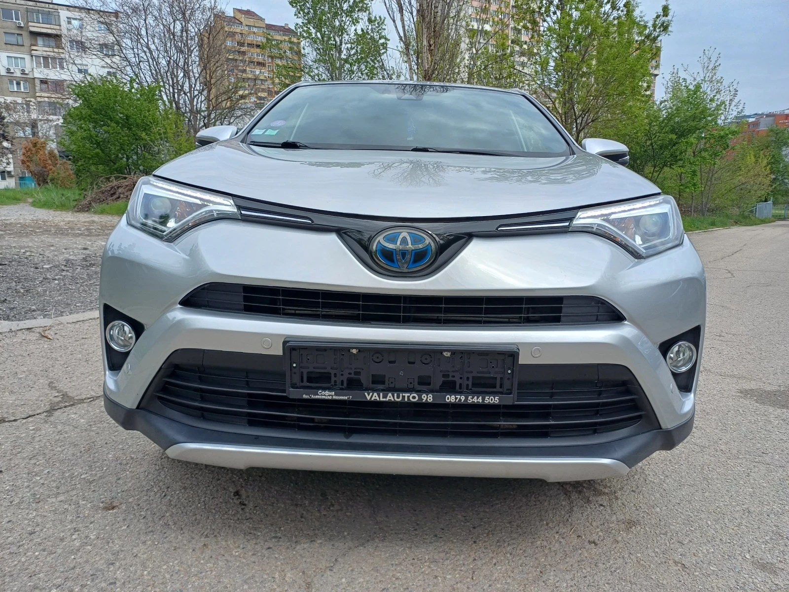 Toyota Rav4 2.5 Hybrid Dynamic - изображение 2