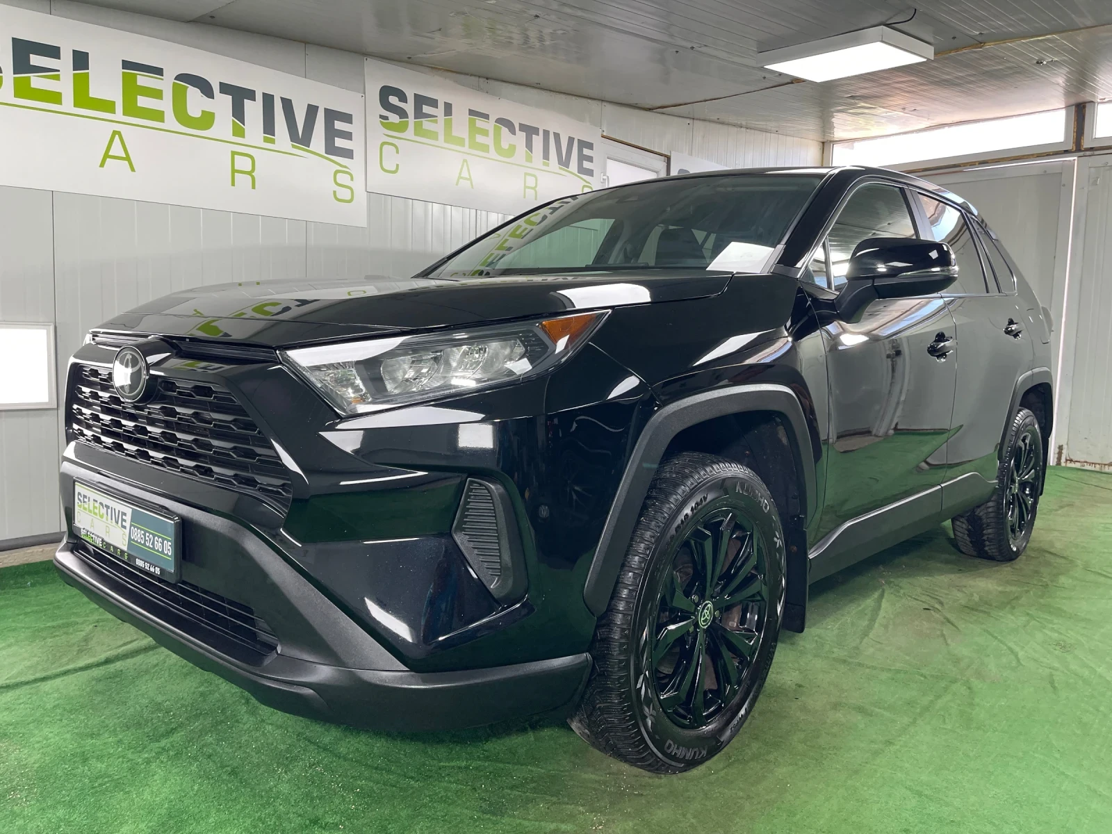 Toyota Rav4 2.5 AWD * 2022* FACELIFT  - изображение 2