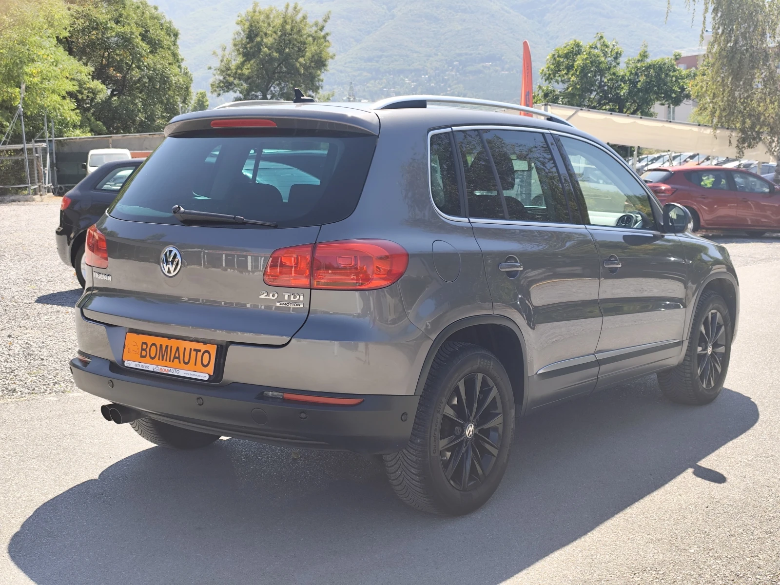 VW Tiguan 2.0TDI* 4X4* LED* PARKING ASSIST* EURO5B*  - изображение 4