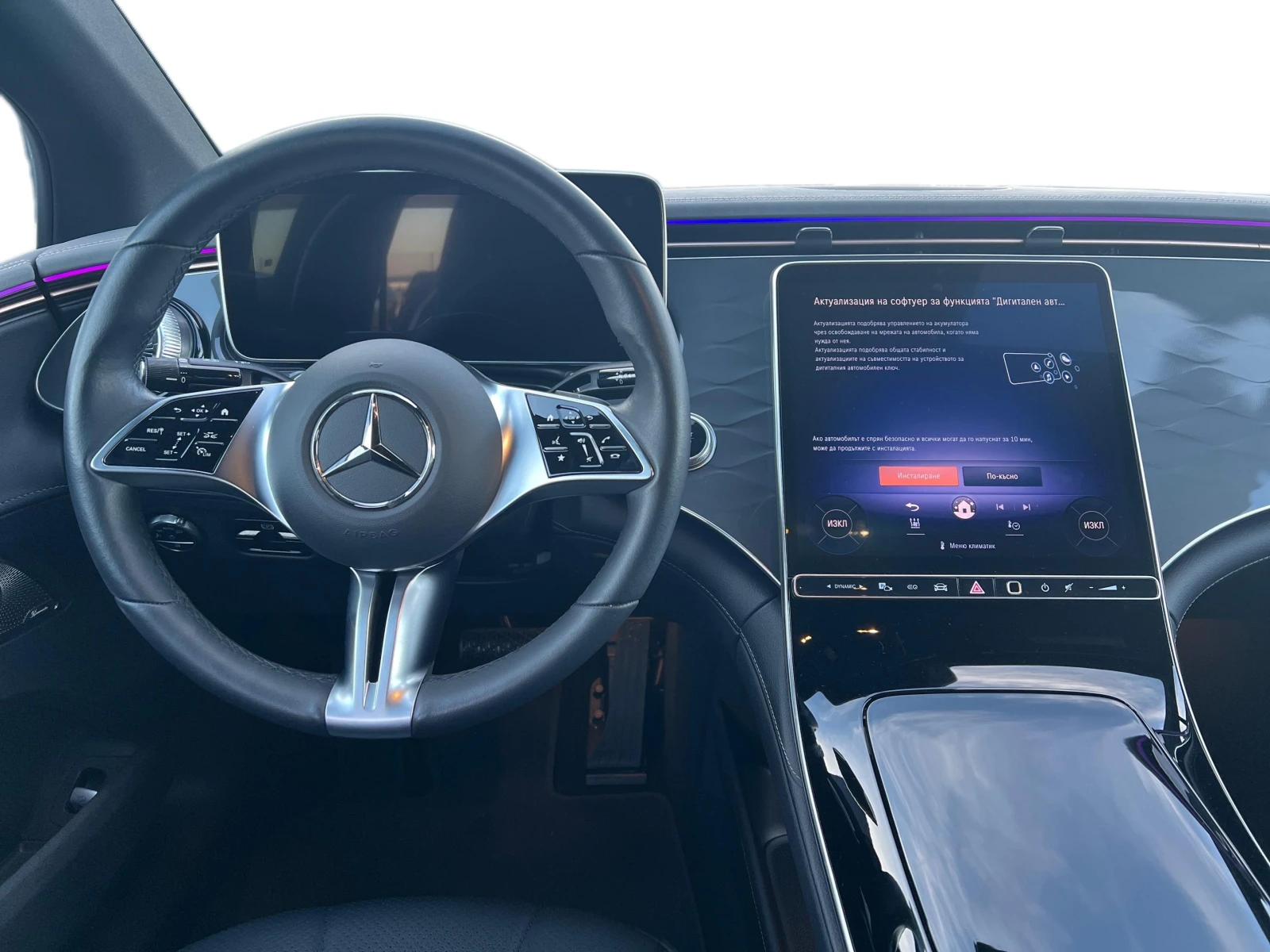 Mercedes-Benz EQE 300 - изображение 7