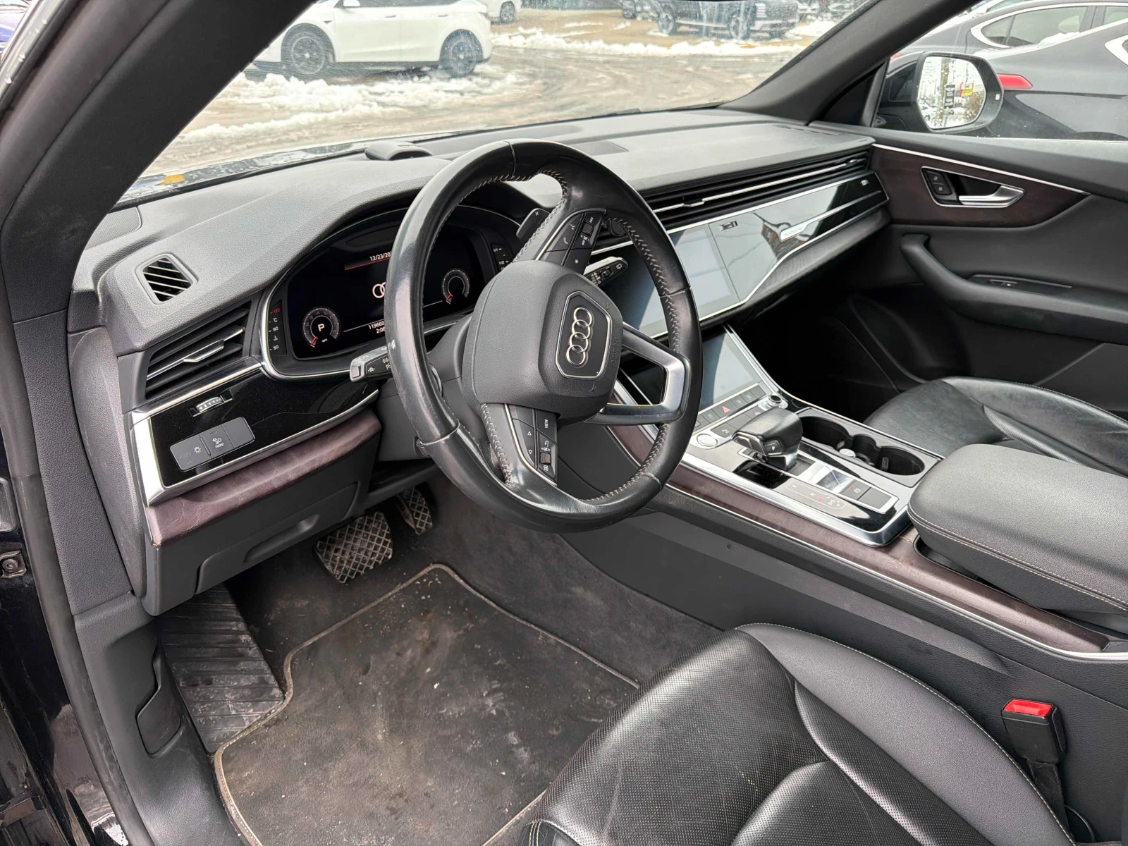 Audi Q8 * CARFAX * ��� ������������ ������ | Mobile.bg � ����������� 6