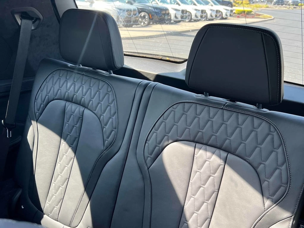 BMW X7 * xDrive40i * CARFAX * ��� ������������ ������ | Mobile.bg � ����������� 13