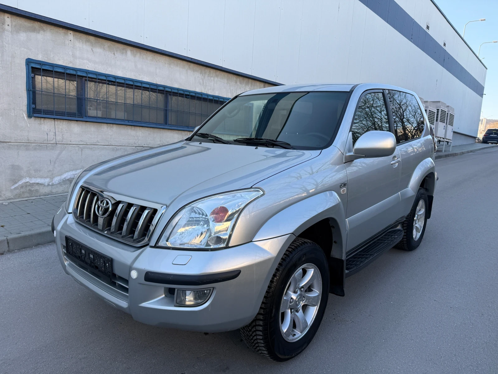 Toyota Land cruiser 3.0 D4D PRADO 173ps АВТОМАТИК, снимка 3 - Автомобили и джипове - 54001444