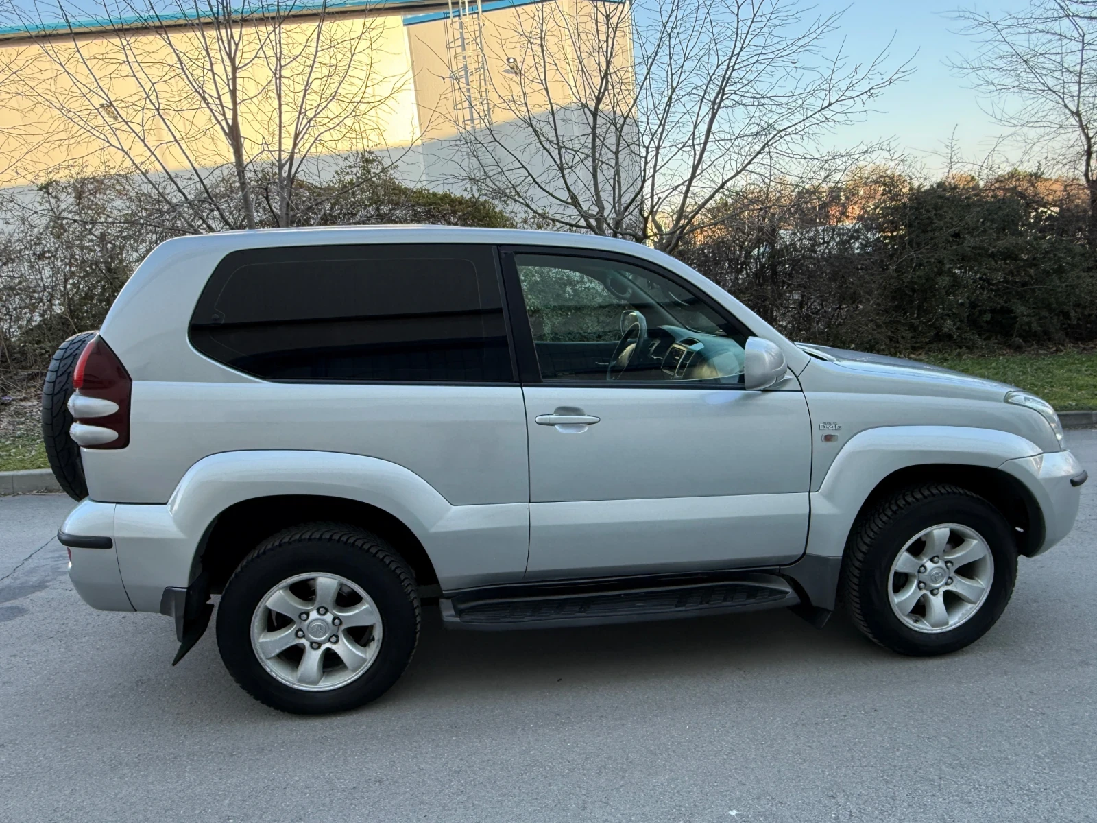 Toyota Land cruiser 3.0 D4D PRADO 173ps АВТОМАТИК, снимка 7 - Автомобили и джипове - 54001444