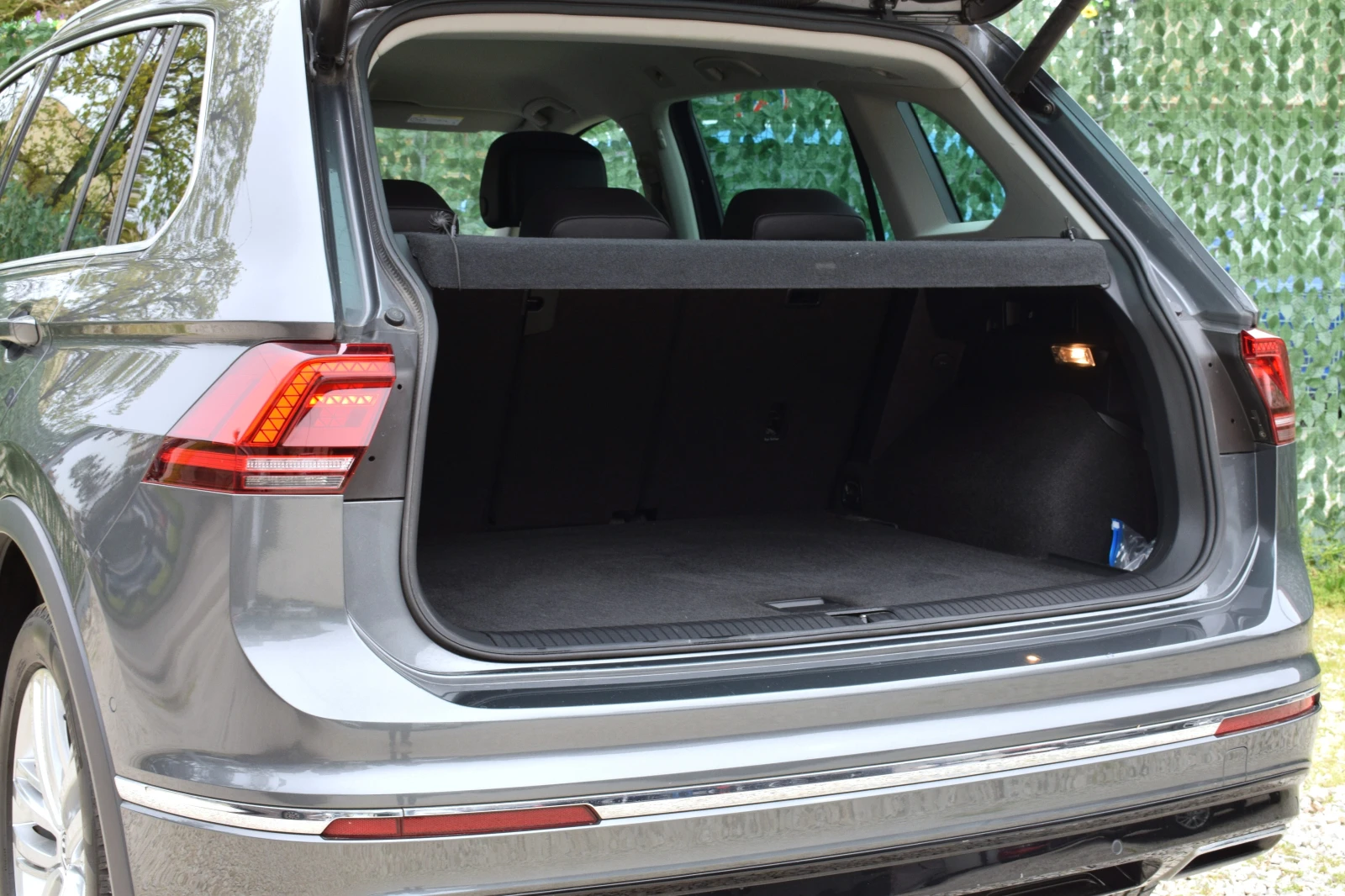 VW Tiguan 2.0���������= R-line/���������/����/LANE ASSIST | Mobile.bg � ����������� 17