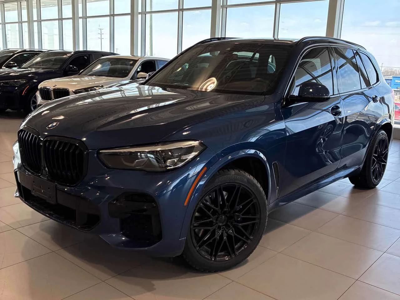 BMW X5 xDrive40i M SPORT/ПАНОРАМА/ПРЕДСТАВИТЕЛСТВО НА BMW, снимка 3 - Автомобили и джипове - 54171752