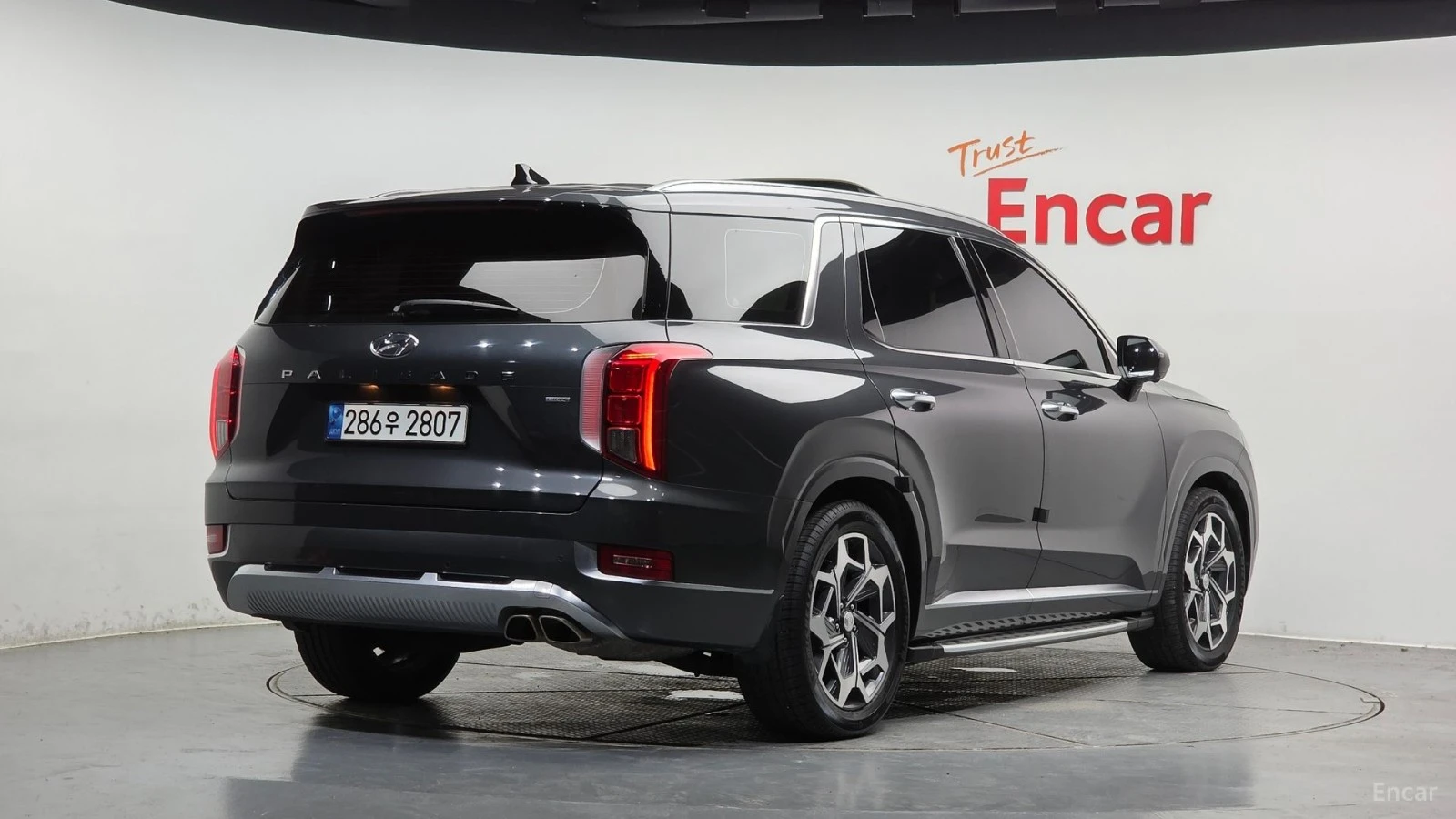 Hyundai Palisade 3.8* 4WD* CALLIGRAPHY* ПОДГРЕВ* ОБДУХВАНЕ* 360* HU, снимка 2 - Автомобили и джипове - 55492247