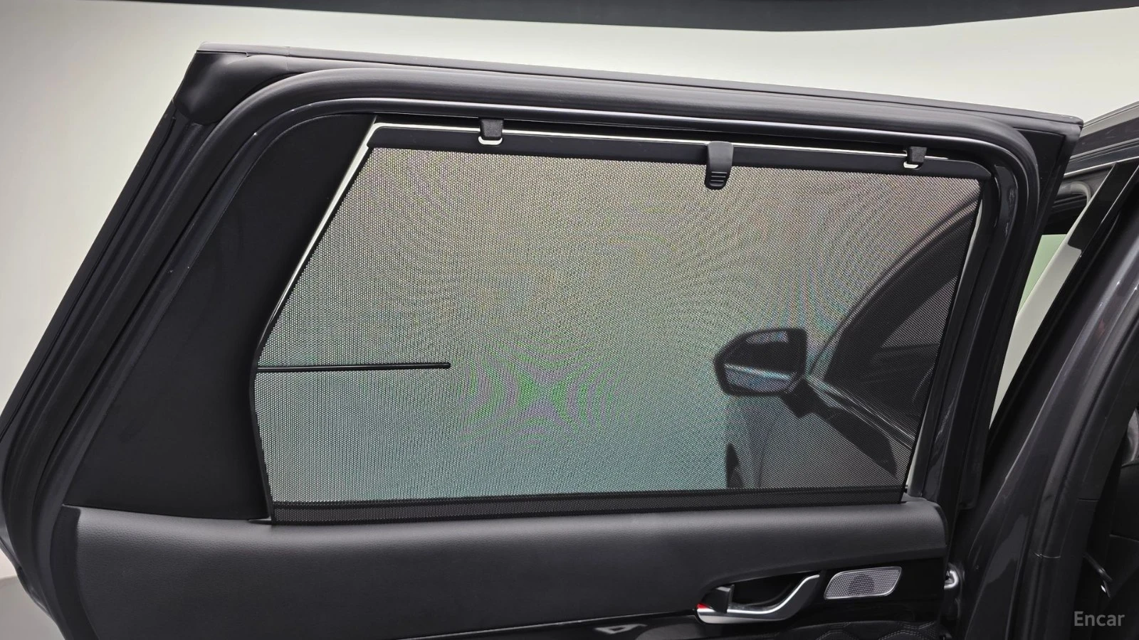 Hyundai Palisade 3.8* 4WD* CALLIGRAPHY* ПОДГРЕВ* ОБДУХВАНЕ* 360* HU, снимка 17 - Автомобили и джипове - 55492247