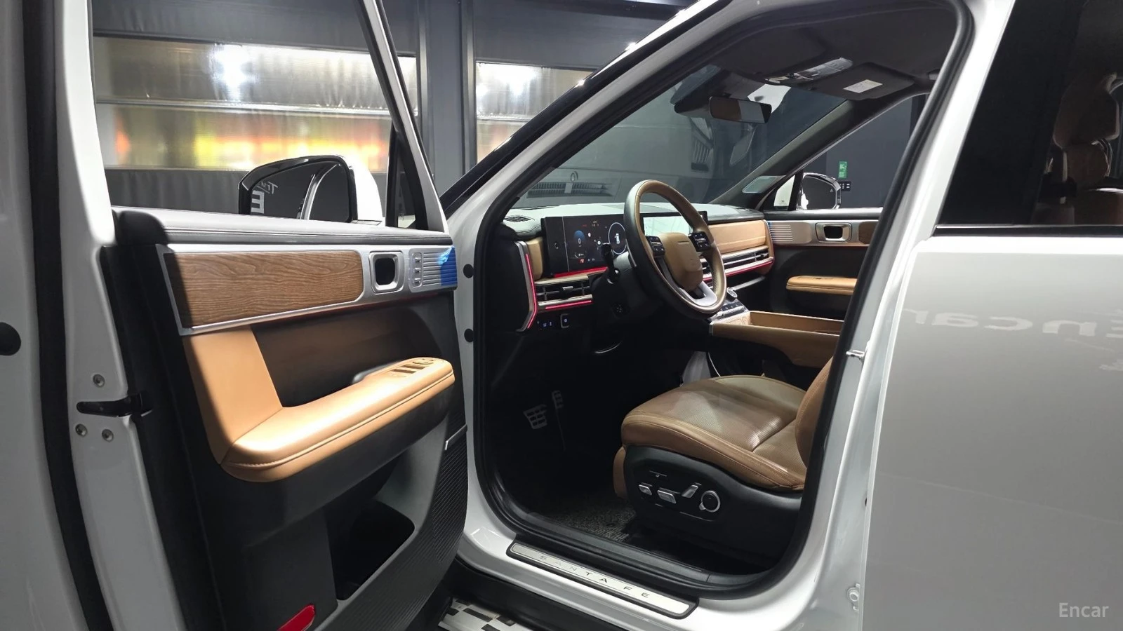 Hyundai Santa fe 2.5T* CALLIGRAPHY* МАСАЖИ* BOSE* ПОДГРЕВ* ОБДУХВАН, снимка 9 - Автомобили и джипове - 55680164