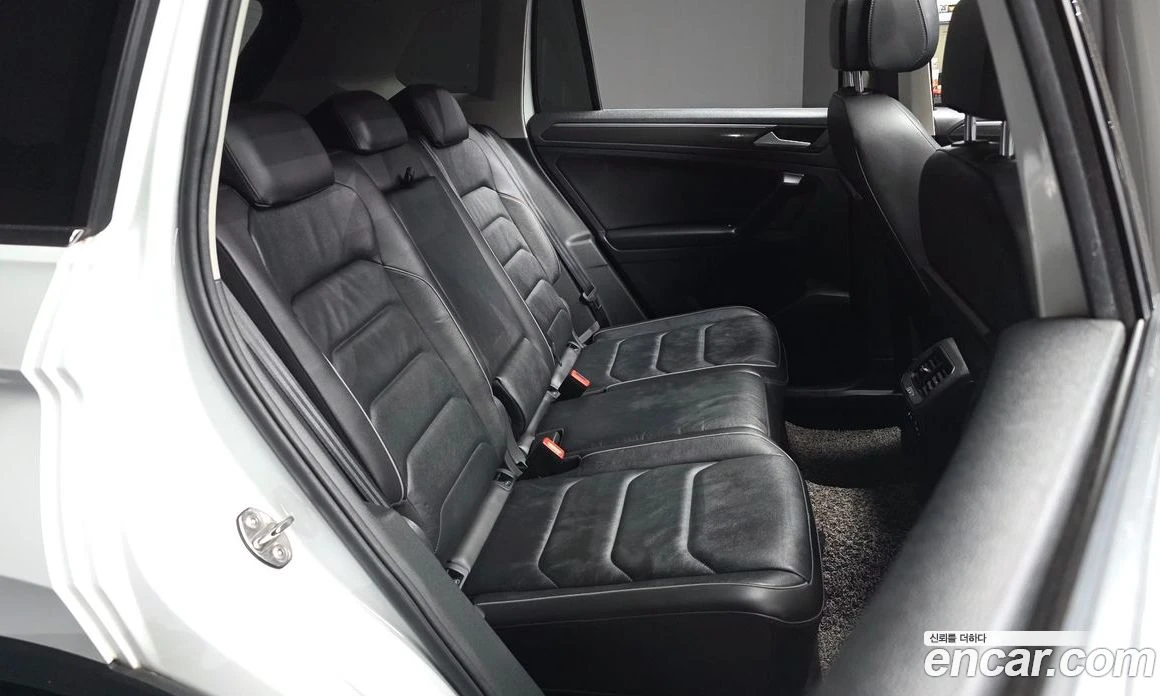 VW Tiguan 2.0 TDI Prestige, снимка 17 - Автомобили и джипове - 56122208