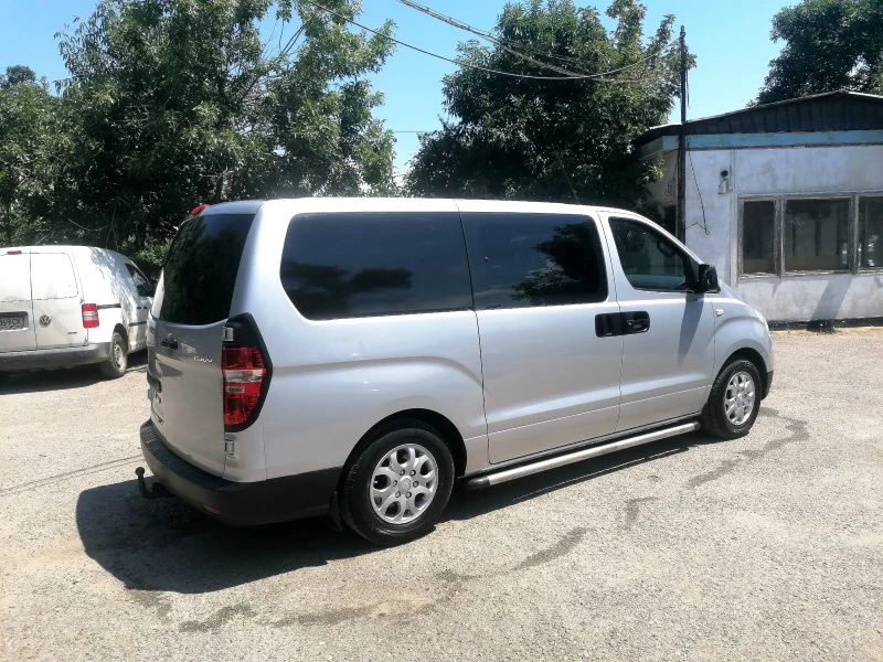Hyundai H1 2.5d 170 к.с. 6 места, снимка 6 - Бусове и автобуси - 51004264