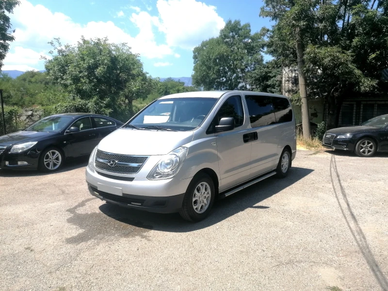 Hyundai H1 2.5d 170 к.с. 6 места, снимка 3 - Бусове и автобуси - 51004264