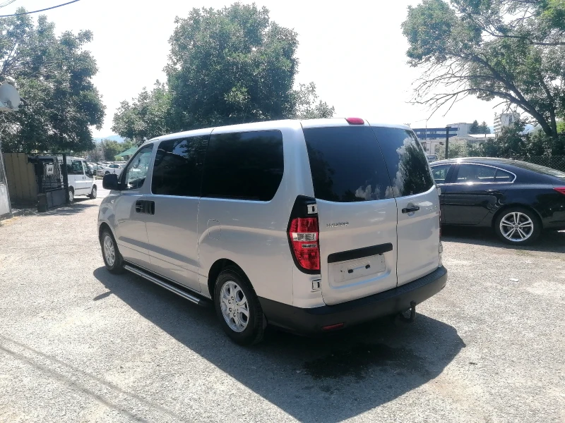 Hyundai H1 2.5d 170 к.с. 6 места, снимка 4 - Бусове и автобуси - 51004264