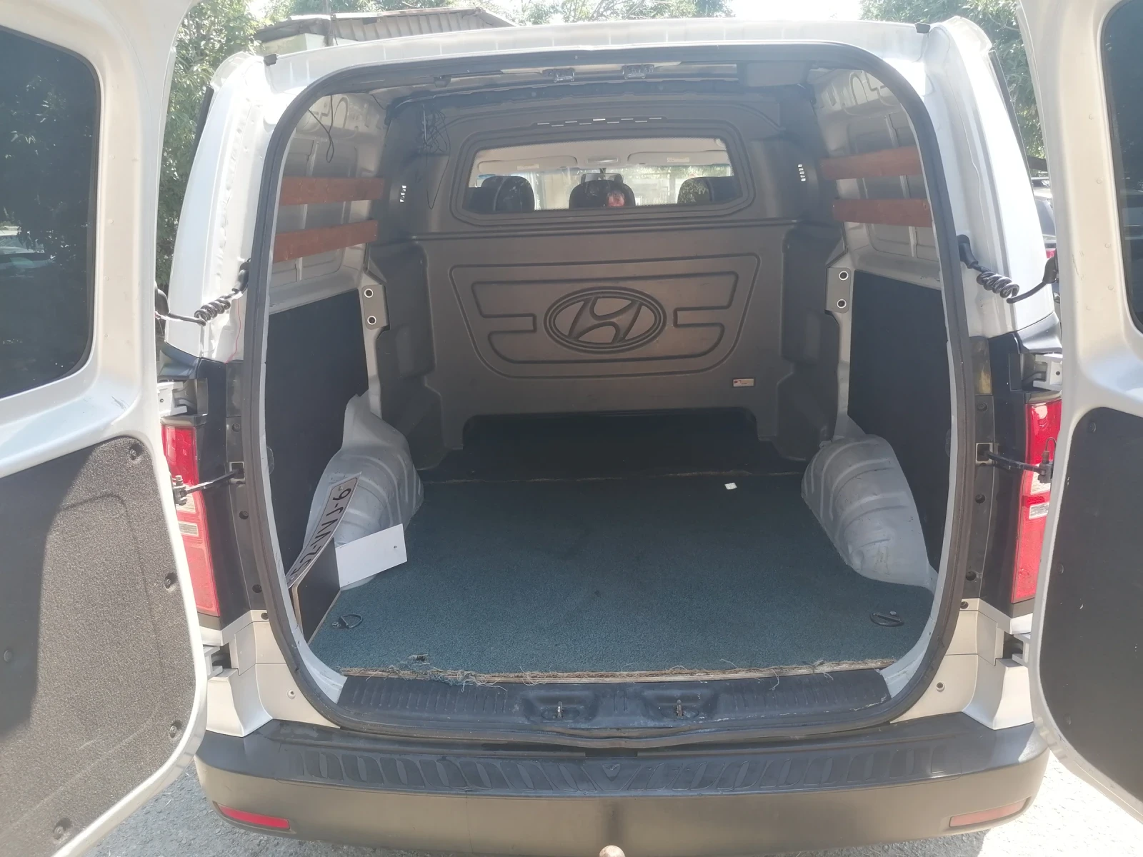 Hyundai H1 2.5d 170 .. 6  | Mobile.bg   13