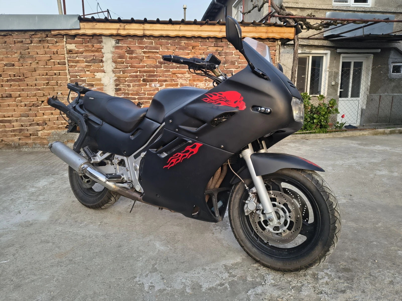 Suzuki Katana GSX-F 1100, снимка 2 - Мотоциклети и мототехника - 54182872