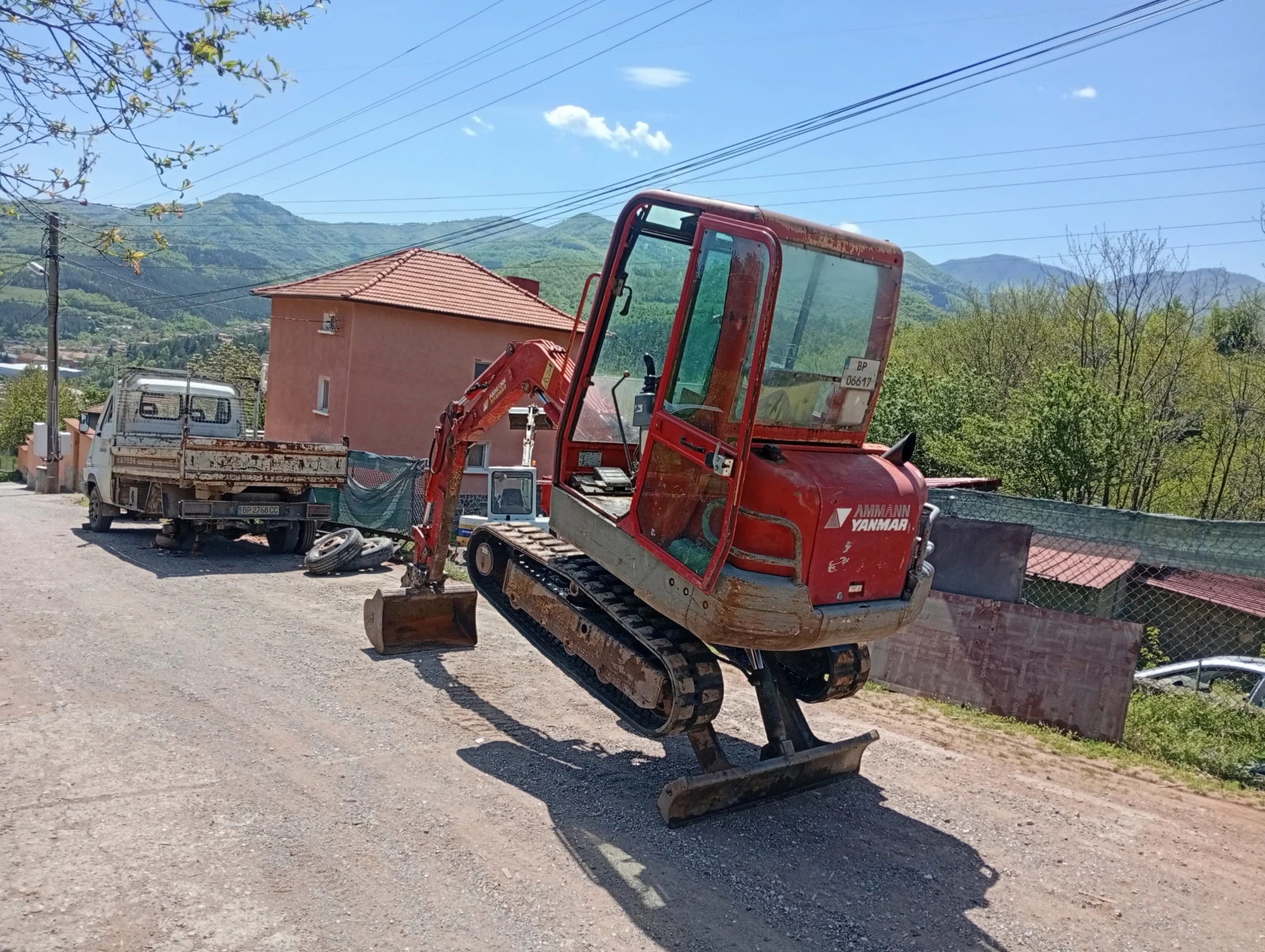 Багер Yanmar B25V, снимка 2 - Индустриална техника - 55339571