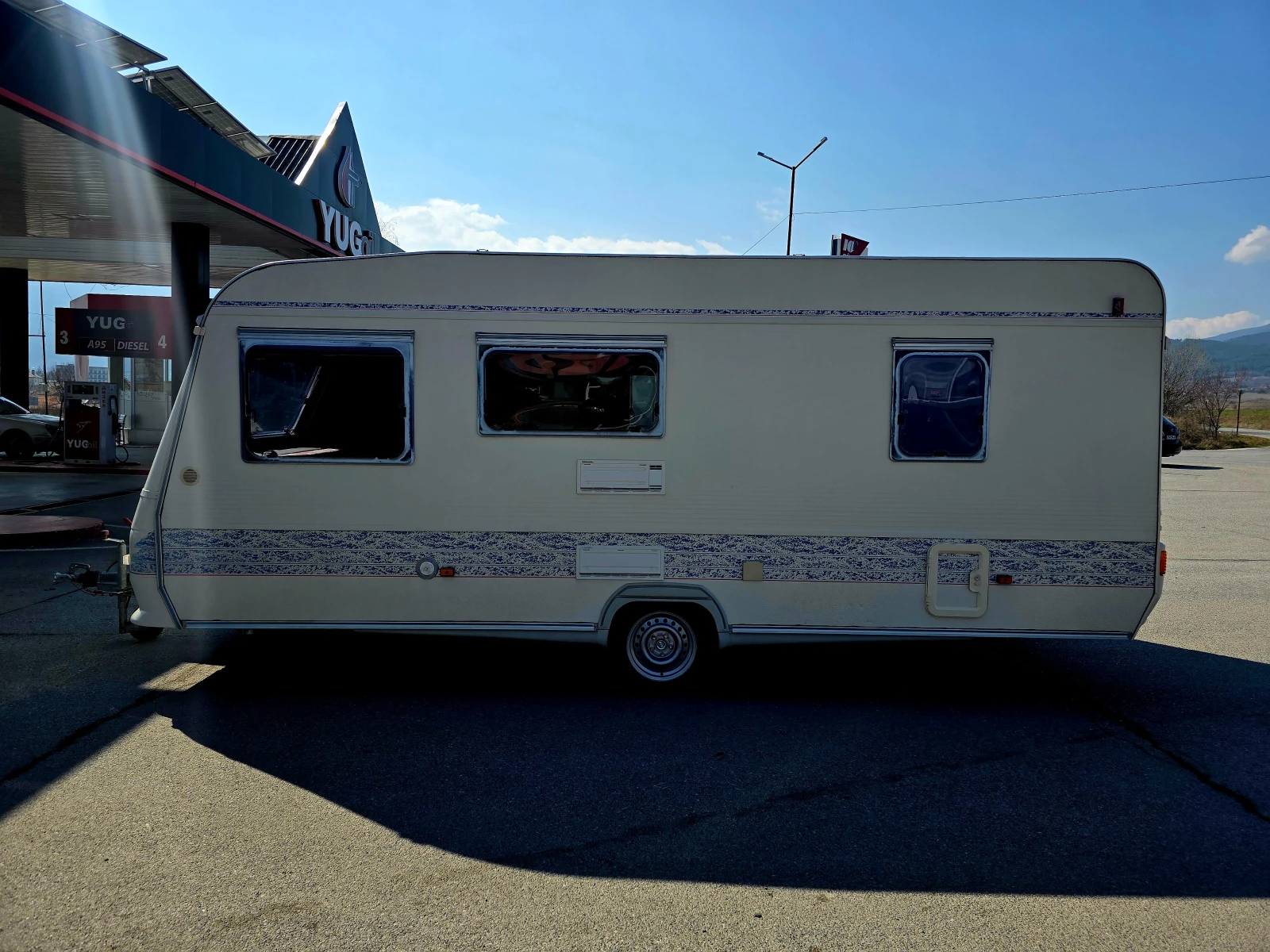 Каравана Adria ! ! ! B 502 UL ! ! ! КЛИМАТИК ! ! !, снимка 2 - Каравани и кемпери - 53758843