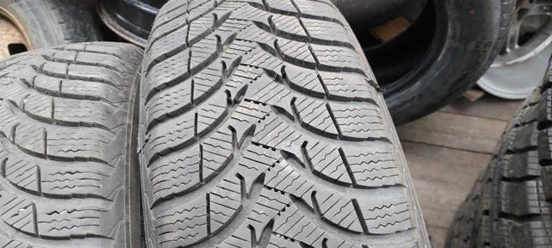 Гуми Зимни 185/60R15, снимка 2 - Гуми и джанти - 31148759