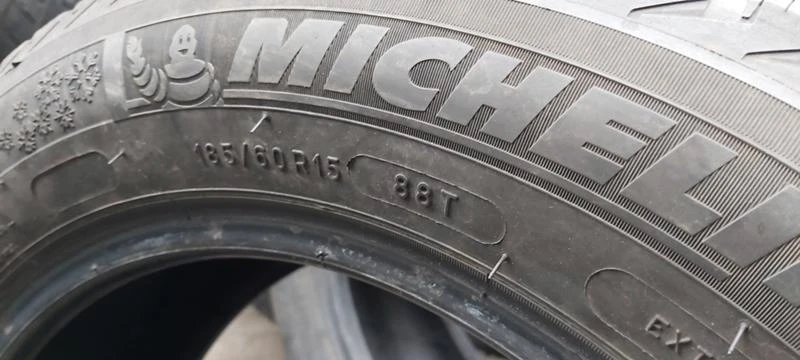 Гуми Зимни 185/60R15, снимка 4 - Гуми и джанти - 31148759