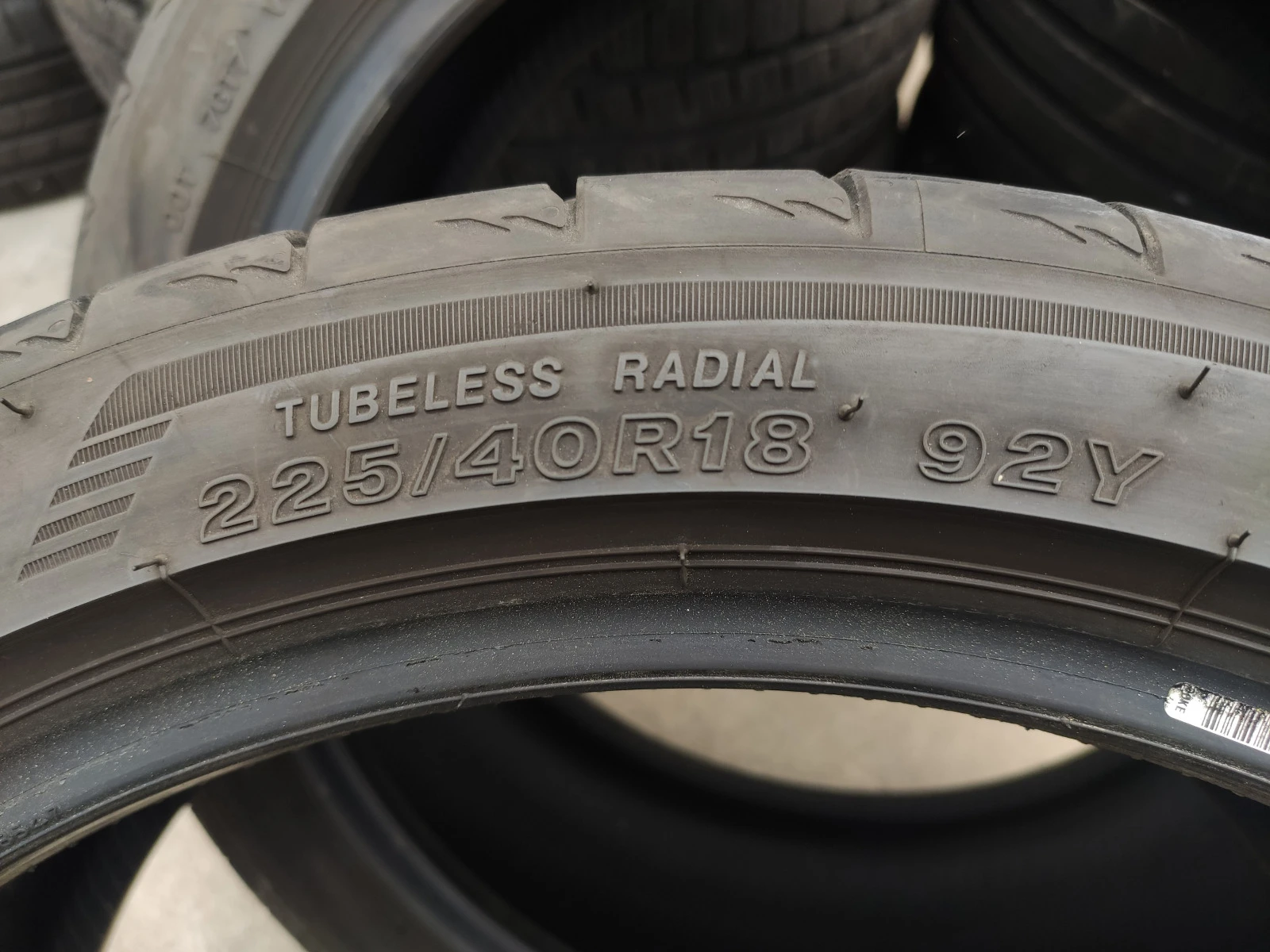  225/40R18 | Mobile.bg   6