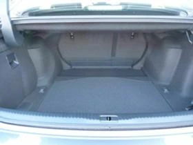 Lexus IS 300h Competition, снимка 11