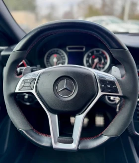 Mercedes-Benz A45 AMG 4MATIC Sedan, снимка 6