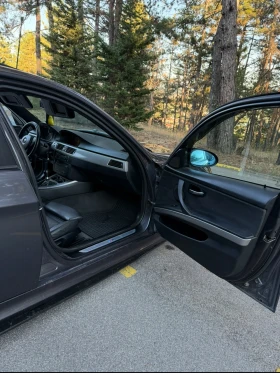 BMW 320, снимка 14