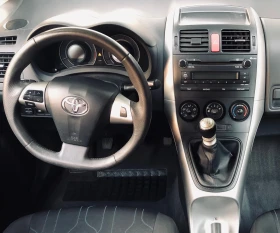 Toyota Auris 1.4D4D, снимка 5