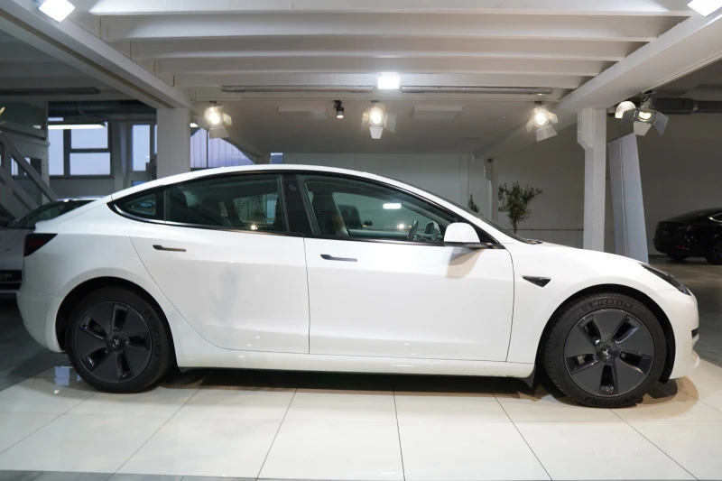 Tesla Model 3 Standard Range, снимка 1 - Автомобили и джипове - 46083767