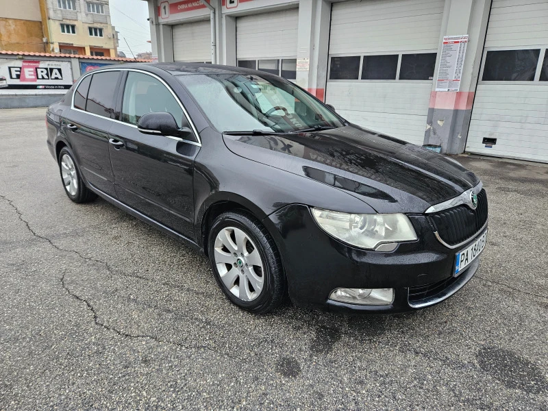 Skoda Superb 2.0TDI, снимка 7 - Автомобили и джипове - 43118367