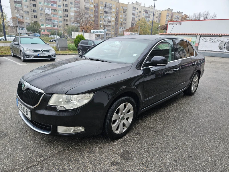 Skoda Superb 2.0TDI, снимка 1 - Автомобили и джипове - 43118367