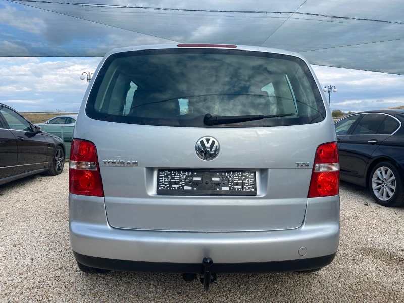 VW Touran 1.9TDi, 105кс, 6ск, , снимка 5 - Автомобили и джипове - 47536536