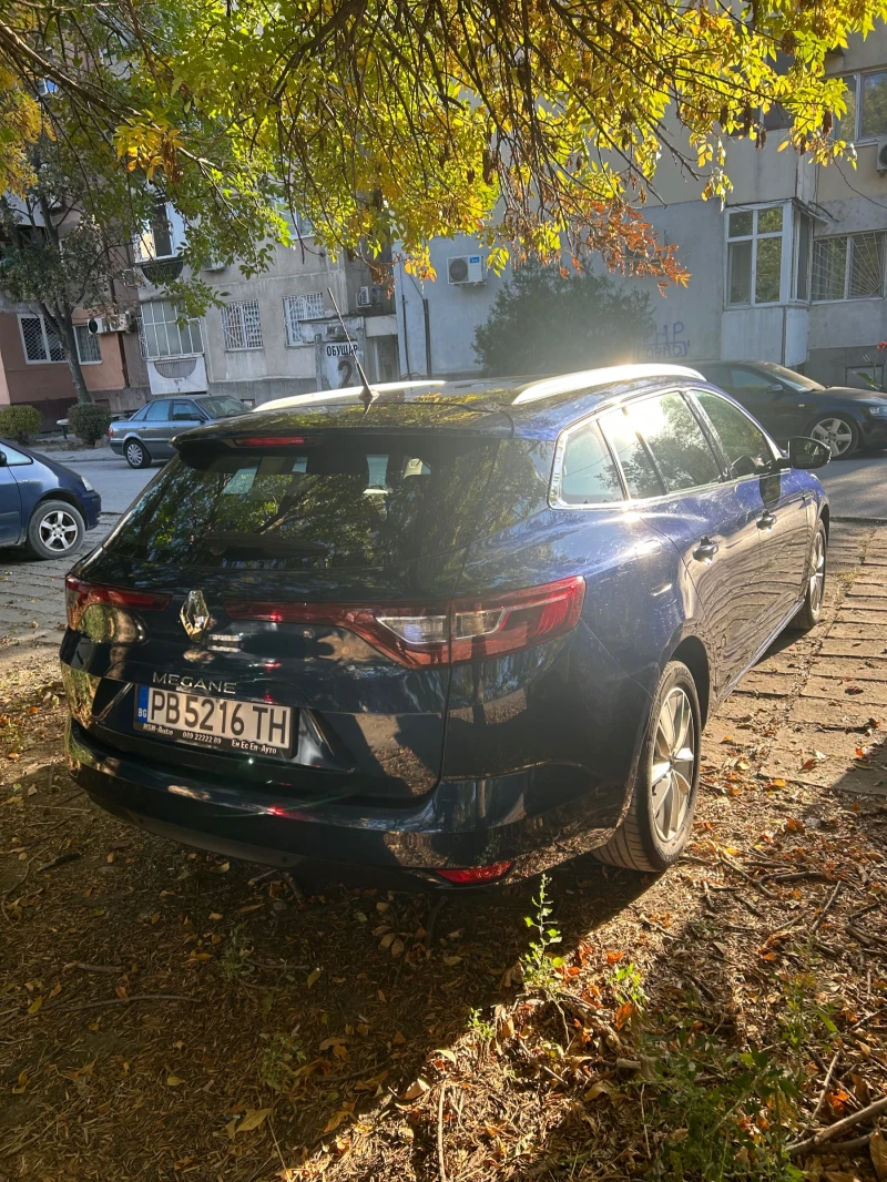 Renault Megane 1.5, снимка 6 - Автомобили и джипове - 47679743