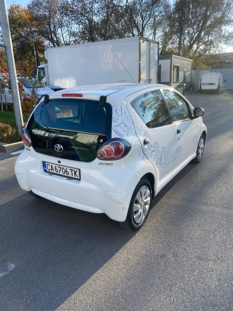 Toyota Aygo, снимка 4 - Автомобили и джипове - 48613722